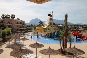hotel con parque acuático en Alicante
